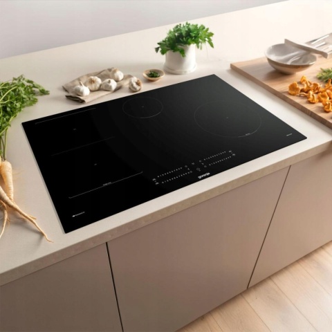 Płyta indukcyjna Gorenje GI8432BSCWF 4 Pola Grzewcze 9 Poziomów Mocy Czarna