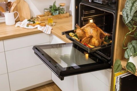 Piekarnik elektryczny Gorenje BPSAX6747A08BG 77l