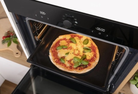 Piekarnik elektryczny Gorenje BOS6737SYB 77l 60cm Czarna szyba